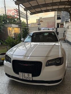 کرایسلەر 300